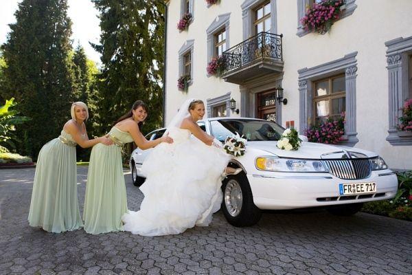 Limousinen mieten & vermieten - Elegante Hochzeitslimousine mieten in Freiburg im Breisgau