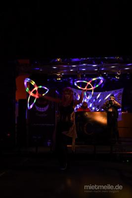 Feuershow mieten & vermieten - Feuer/Licht-show, Walking act, Kinderschminken, Bodypainting in Iserlohn