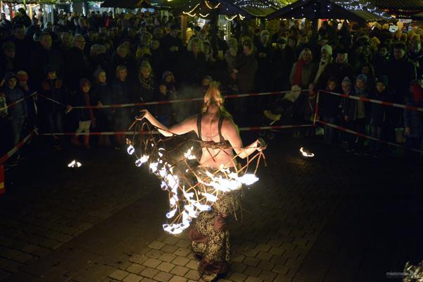 Feuershow mieten & vermieten - Feuer/Licht-show, Walking act, Kinderschminken, Bodypainting in Iserlohn