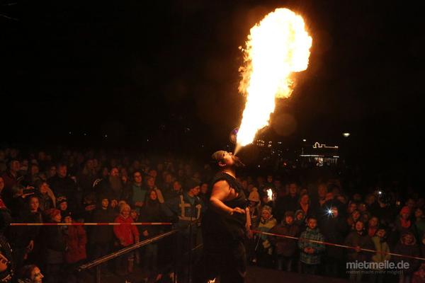 Feuershow mieten & vermieten - Feuer/Licht-show, Walking act, Kinderschminken, Bodypainting in Iserlohn