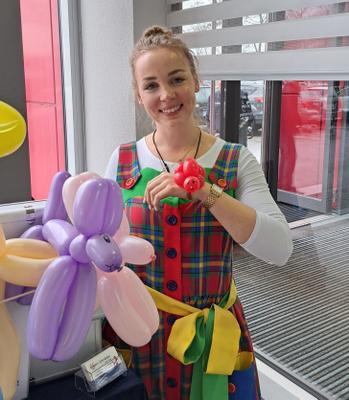 Ballonkünstler mieten & vermieten - fröhliche Ballonkunst- Ein Highlight auf jedem Event für Kinder- in Dortmund