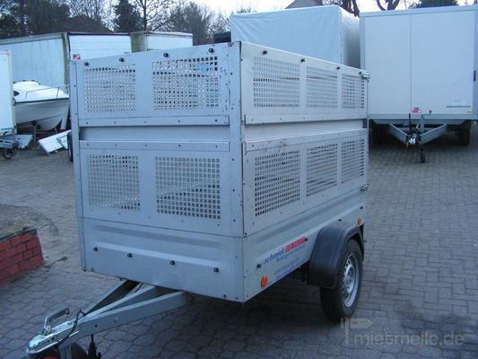 Kastenanhänger mieten & vermieten - 750 kg /0,75 to Anhänger mit Gitter günstig mieten in Berlin