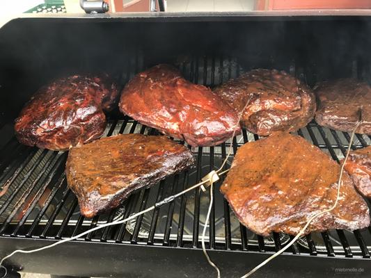 Catering mieten & vermieten - BBQ Smoker Catering Spare Ribs Pulled Pork Burger Brisket Lachs in Leipzig