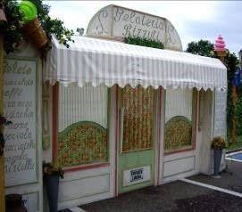 Kulissen mieten & vermieten - Eissalon Kulisse, Eissalon, Kulisse, Eisladen, Eisstand, Gelateria, Eis, Eisverkäufer, Eisverkauf, Eistheke, laden in Kamp-Bornhofen