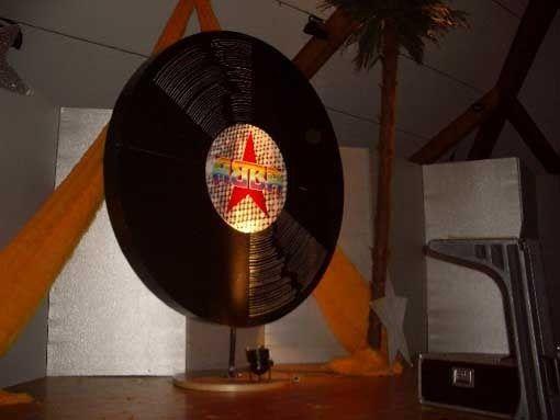 Dekorationsservice mieten & vermieten - Schallplatten Nachbildung XXL, Schallplatten, Plattenspieler, Tonträger, Platte, Schall, Dekoration, Event, Messe in Kamp-Bornhofen