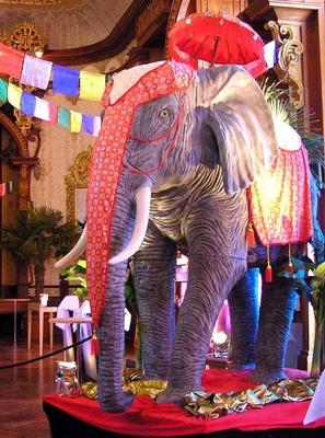Dekorationsservice mieten & vermieten - Indien XXL Elefant Figur, Elefant, Indien, indisch, Figur, Tier, Stoßzähne, Dekoration, Asia, Asien, Afrika in Kamp-Bornhofen