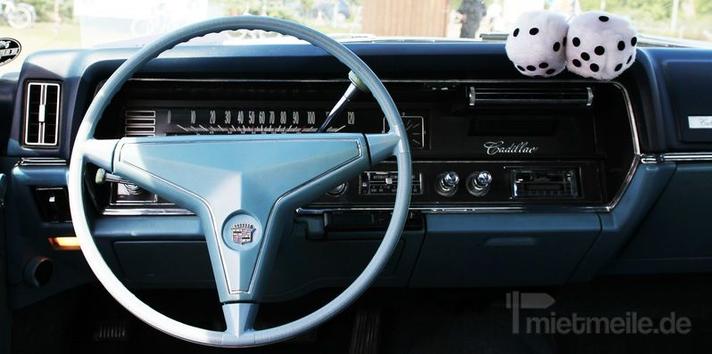 Oldtimer mieten & vermieten - Hochzeitsauto mieten: Cadillac Calais 1967 – US-Oldtimer in Berlin in Berlin
