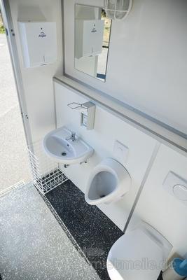 Toilettenwagen mieten & vermieten - Toilettenwagen Verleih Celle, Hannover, Gifhorn in Wathlingen