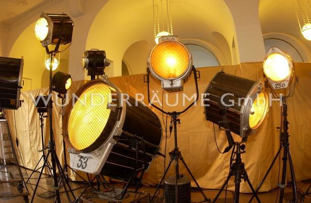 Kulissen mieten & vermieten - Lichtdekorationen, Lampen, Illuminationen WUNDERRÄUME GmbH vermietet: Dekoration / Kulisse für Event, Messe, Veranstaltung, Incentive, Mitarbeiterfest, Firmenjubiläum in Lichtenstein/Sachsen