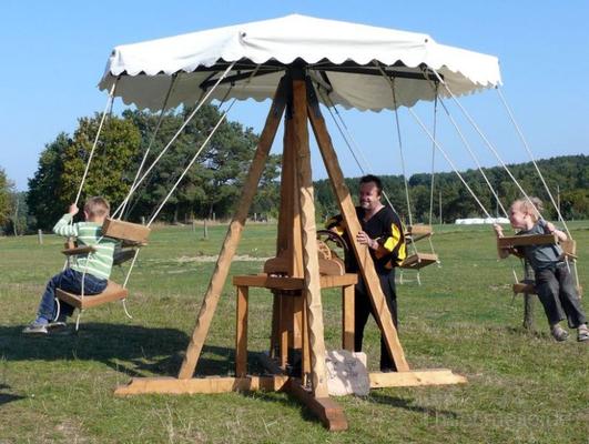 Karussell mieten & vermieten - Mittelalter Karussell in Heringsdorf