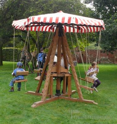 Karussell mieten & vermieten - Mittelalter Karussell in Heringsdorf