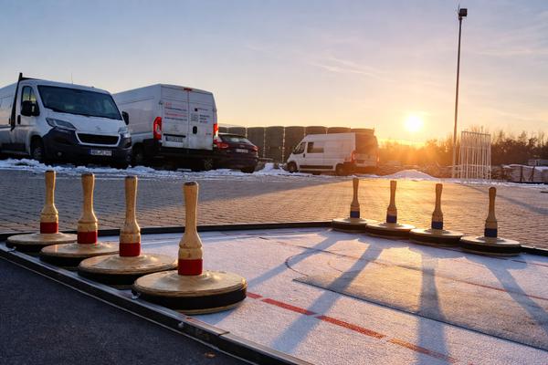 Curlingbahn mieten & vermieten - Mobile Eisstockbahn mieten in Bramsche