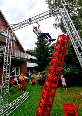 Kistenstapeln mieten & vermieten - Kisten klettern / Quadroclimbing / Night Climbing / Kisten stapeln in Bramsche