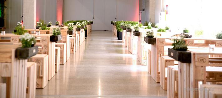 Tresen mieten & vermieten - Palettenmöbel - Tresen-Sitzeinheit-Tisch-Bank in Bramsche