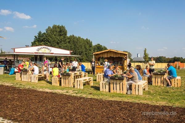 Tresen mieten & vermieten - Palettenmöbel - Tresen-Sitzeinheit-Tisch-Bank in Bramsche