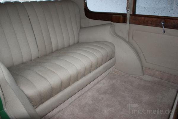 Hochzeitsauto mieten & vermieten - Luxuriöser engl. Daimler von 1934 mit 7-Sitzen in Bernau am Chiemsee