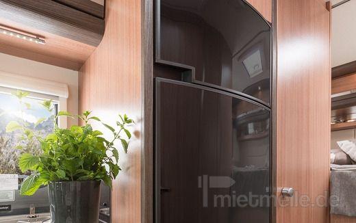 Wohnmobile mieten & vermieten - ADAC Wohnmobil Sky Traveller 600 DKG in Berlin