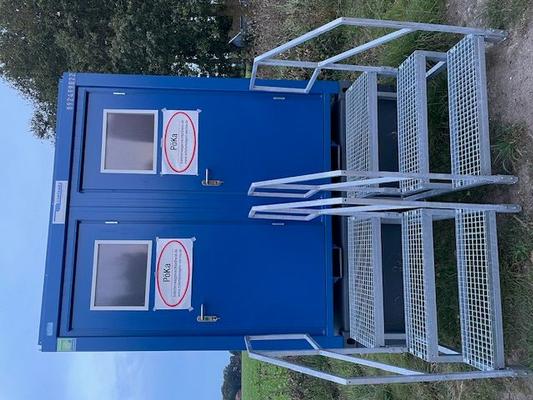 Toilettenwagen mieten & vermieten - Toilettenwagen Duschwagen Baustellentoilette in Holdorf