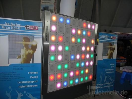 Spielgeräte mieten & vermieten - Twall Premium 64 ~ Reaktionswand in Rheinmünster