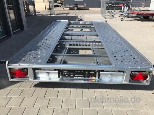 Autoanhänger mieten & vermieten - Autotransporter 2700 kg absenkbar in Trossingen