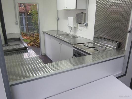 Kühlanhänger mieten & vermieten - Verkaufsanhänger mit Imbissausstattung in Grevenbroich
