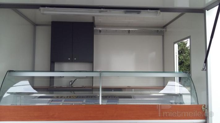 Verkaufsanhänger mieten & vermieten - Verkaufsanhänger mit Kühltheke in Grevenbroich