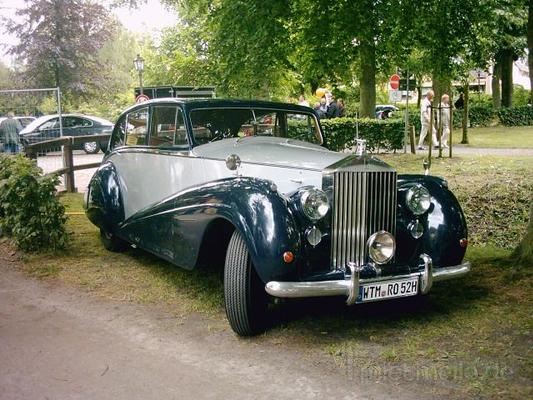 Oldtimer mieten & vermieten - Oldtimer Rolls-Royce Silver-Wraith von 1952 in Bockhorn