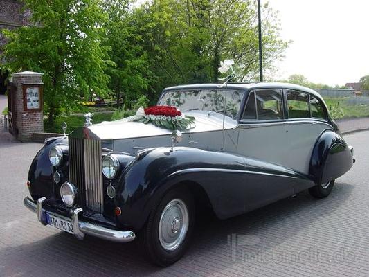 Oldtimer mieten & vermieten - Oldtimer Rolls-Royce Silver-Wraith von 1952 in Bockhorn