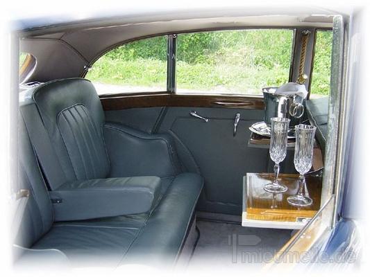 Oldtimer mieten & vermieten - Oldtimer Rolls-Royce Silver-Wraith von 1952 in Bockhorn