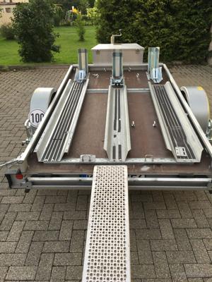 Motorradanhänger mieten & vermieten - Motorradanhänger mieten 1300kg 100Km/h in Kassel