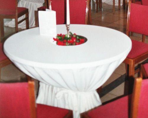Stehtischhussen mieten & vermieten - Hussen in A-Qualität für Tisch rund 100 cm in Reinstädt
