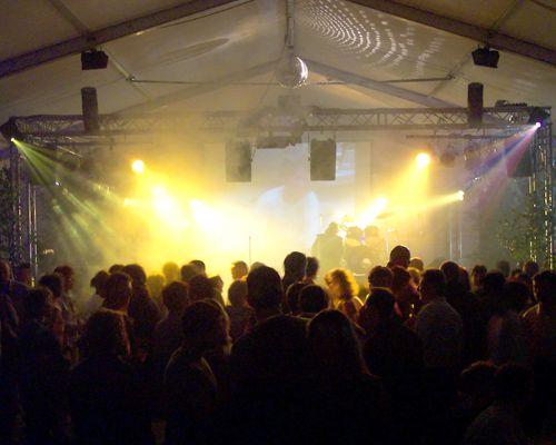 Partyverleih mieten & vermieten - Live-Aufschlag normal in Reinstädt