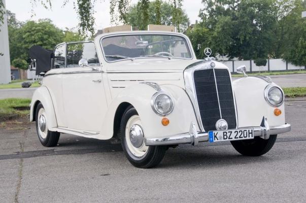Oldtimer mieten & vermieten - Mercedes-Benz 220 Cabriolet B in Köln
