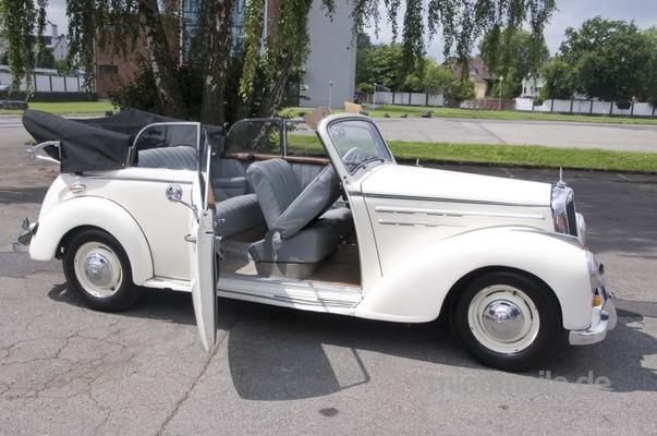 Oldtimer mieten & vermieten - Mercedes-Benz 220 Cabriolet B in Köln