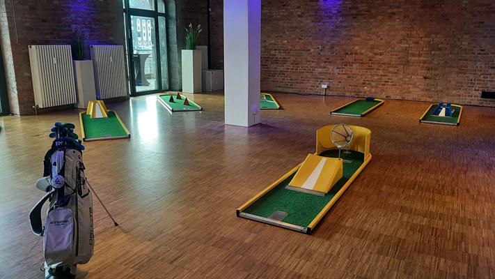 Minigolf mieten & vermieten - Mobile Minigolfbahnen (18 Bahnen zur Auswahl) in Bremen