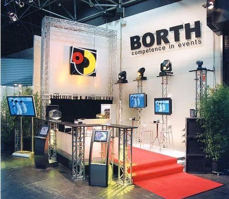 Tontechnik mieten & vermieten - Bell Line Array in Ratingen