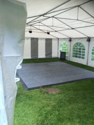 Tanzboden mieten & vermieten - Tanzfläche 8 x 8 m inkl. Auf und Abbau / Tanzboden / Tanzfläche / Abdeckboden / Tanzparkett in Neumünster