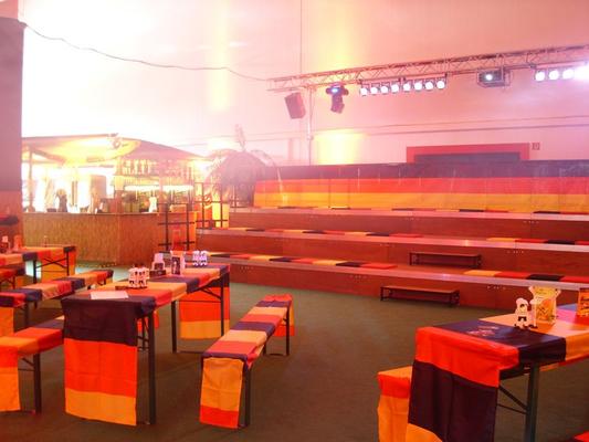Lichttechnik mieten & vermieten - Lichtanlagen 6er bar 64 er Paar, 'a 500 W in Neumünster