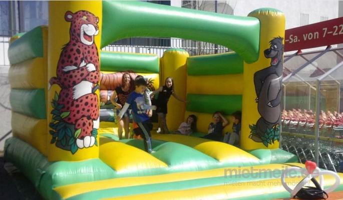Clown mieten & vermieten - Das Kinderprogramm, lustig und kunterbunt für Ihr Firmenevent / Fest, Party, Verein, Kindergeburtstag, Hüpfburg, Torwand, Kinderdisco, Kinder Party, Moderation, Tontechnik in Herbertingen