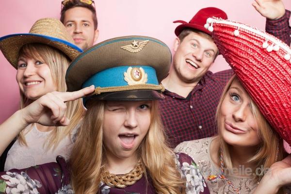 Fotobox mieten & vermieten - Fotobox mit Druckflatrate und Lieferung in Halstenbek