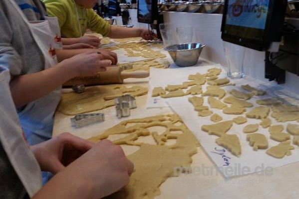 Weihnachtsmann mieten & vermieten - Kinderweihnachtsbäckerei in Bramsche