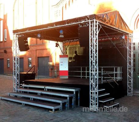 Bühne mieten & vermieten - Bühne, Podest, Stage, Bühnenplatten in Berlin