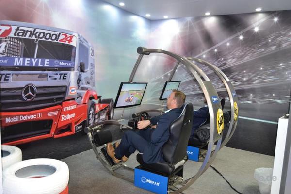 Simulatoren mieten & vermieten - Truck Simulator, Truck Racing Simulator, Rennsimulator in Neukirchen-Vluyn
