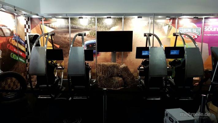 Simulatoren mieten & vermieten - Truck Simulator, Truck Racing Simulator, Rennsimulator in Neukirchen-Vluyn
