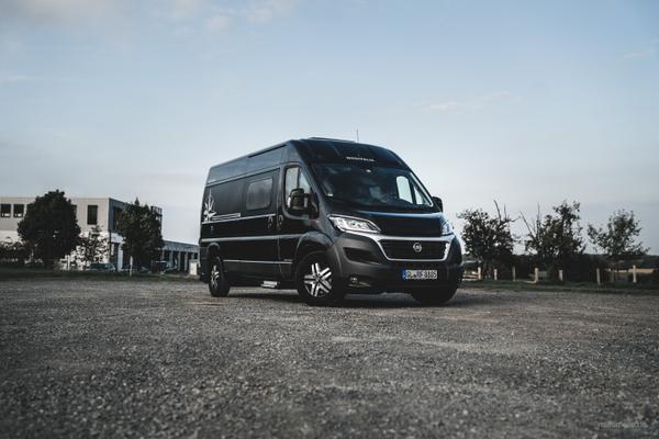 Wohnmobile mieten & vermieten - Westfalia Columbus 600 D und 640 E Luxus-Last-Minute-Wohnmobil, freie Zeiten Oktober bei Ihrem 5-Sterne-Anbieter zwischen Köln und Düsseldorf in Leichlingen