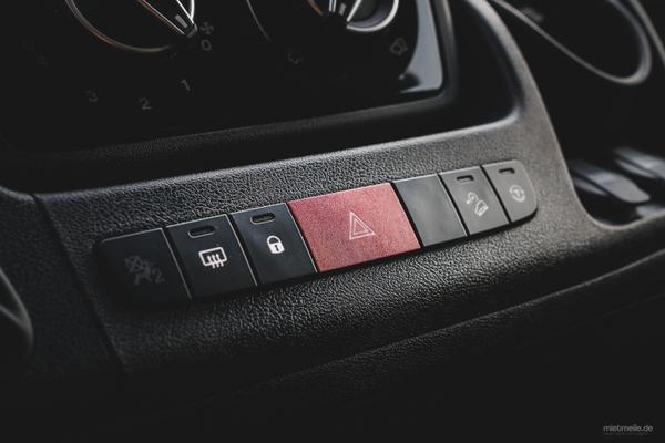 Wohnmobile mieten & vermieten - Westfalia Columbus 600 D und 640 E Luxus-Last-Minute-Wohnmobil, freie Zeiten Oktober bei Ihrem 5-Sterne-Anbieter zwischen Köln und Düsseldorf in Leichlingen