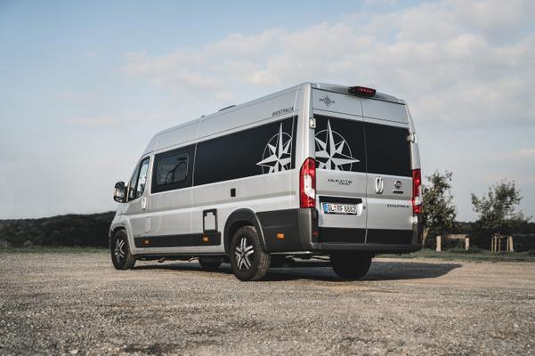Wohnmobile mieten & vermieten - Westfalia Columbus 600 D und 640 E Luxus-Last-Minute-Wohnmobil, freie Zeiten Oktober bei Ihrem 5-Sterne-Anbieter zwischen Köln und Düsseldorf in Leichlingen