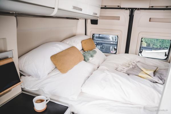 Wohnmobile mieten & vermieten - Westfalia Columbus 600 D und 640 E Luxus-Last-Minute-Wohnmobil, freie Zeiten Oktober bei Ihrem 5-Sterne-Anbieter zwischen Köln und Düsseldorf in Leichlingen