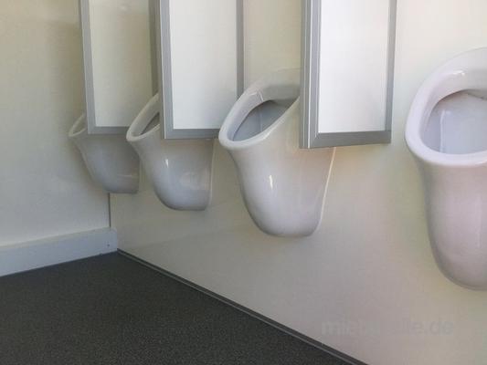 Toilettenwagen mieten & vermieten - Toilettenwagen mieten in Schwerin