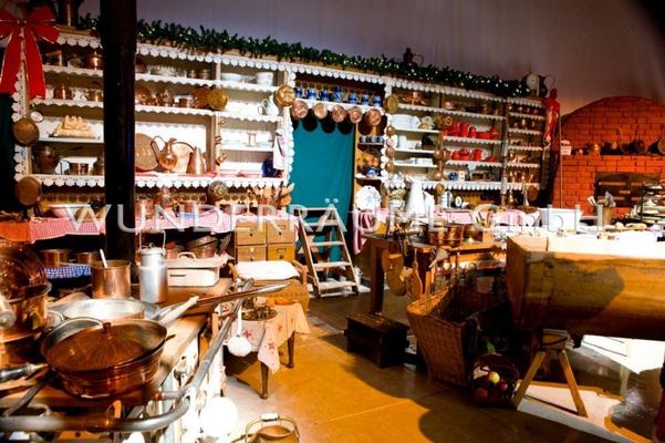 Saisonale Dekoration mieten & vermieten - MÄRCHENLAND,-WELT,-WALD; RIESIGER FUNDUS! WUNDERRÄUME GmbH vermietet: Dekoration / Kulisse für Event, Messe, Veranstaltung, Incentive, Mitarbeiterfest, Firmenjubiläum in Lichtenstein/Sachsen
